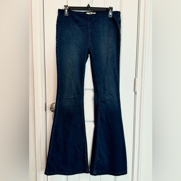We The Free People Penny Pull On Flare Bell Bottom Jean Mid Rise Women’s Sz 29 - Picture 3 of 11